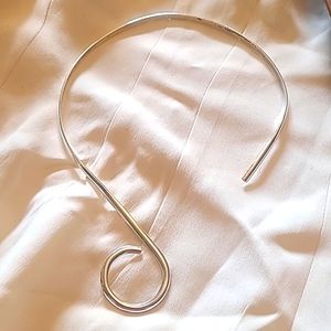 ASSYMETRIC STERLING COLLAR